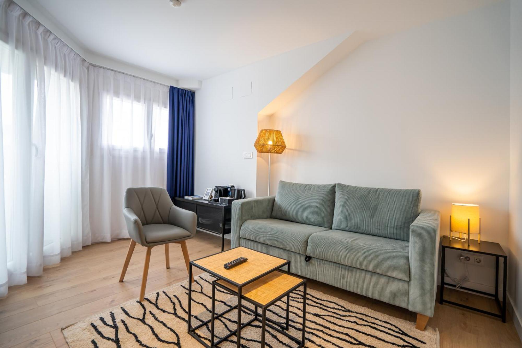 Abba Apartments Playa De Gros Сан-Себастьян Экстерьер фото