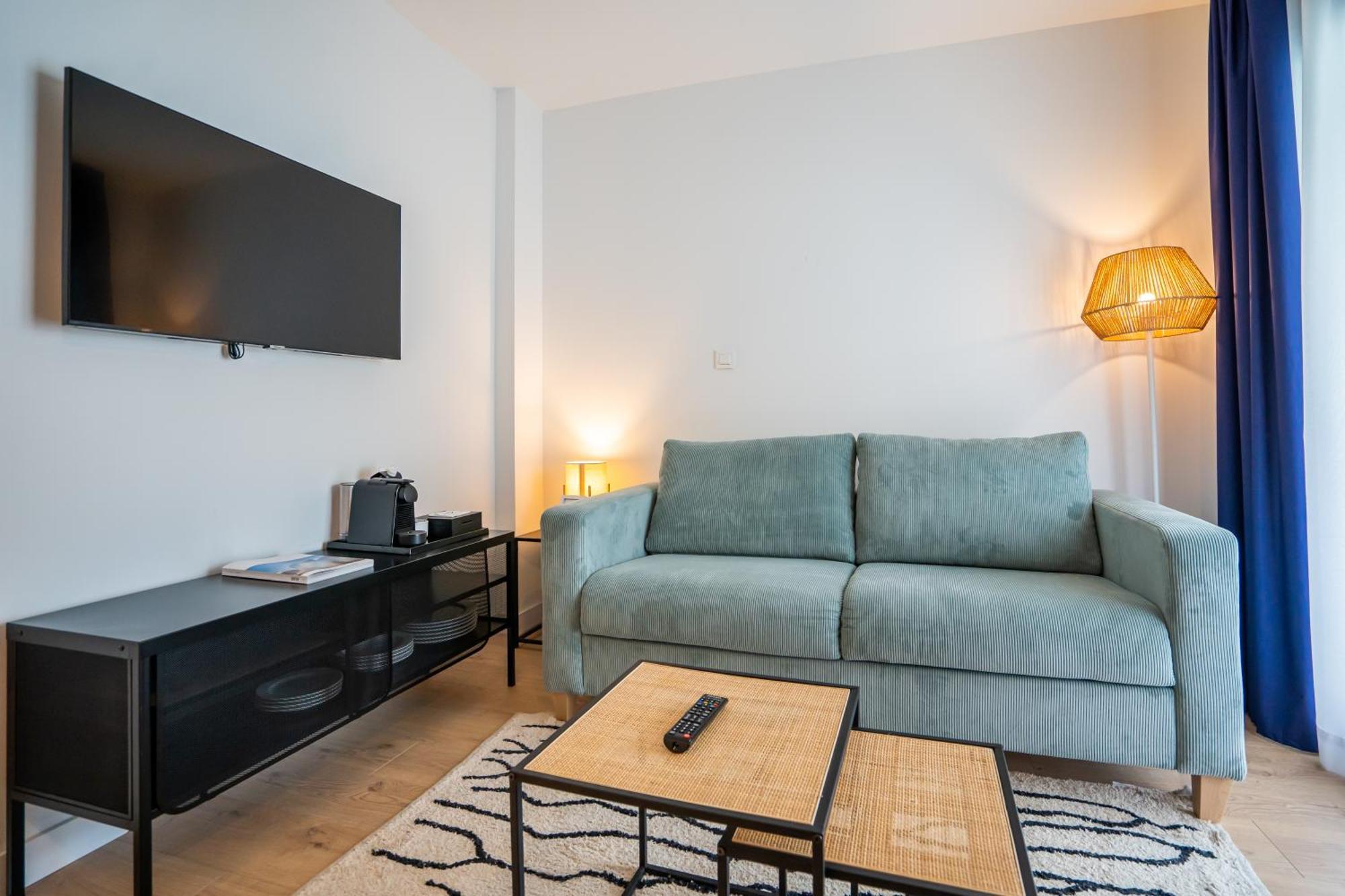 Abba Apartments Playa De Gros Сан-Себастьян Экстерьер фото