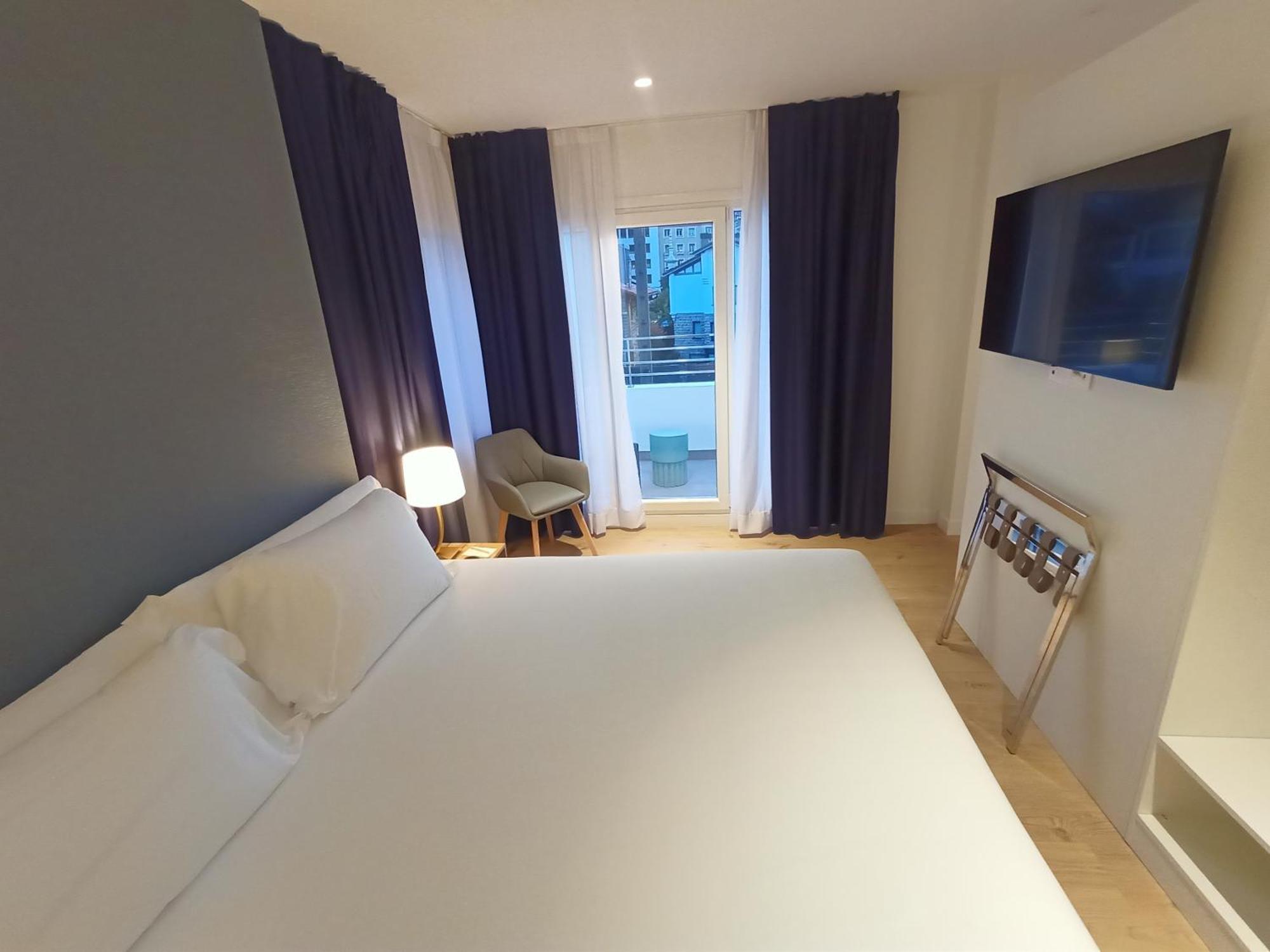 Abba Apartments Playa De Gros Сан-Себастьян Экстерьер фото