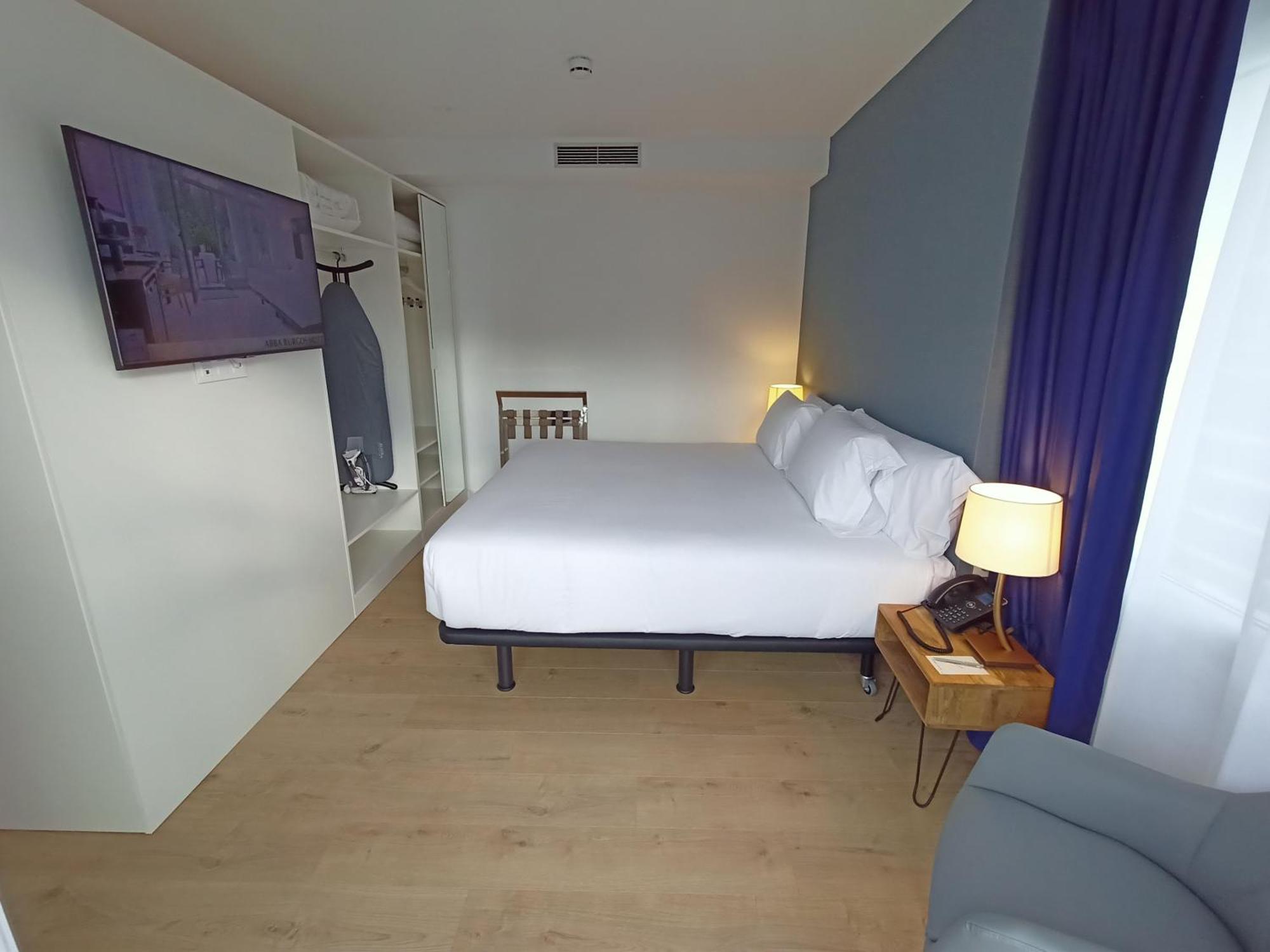 Abba Apartments Playa De Gros Сан-Себастьян Экстерьер фото