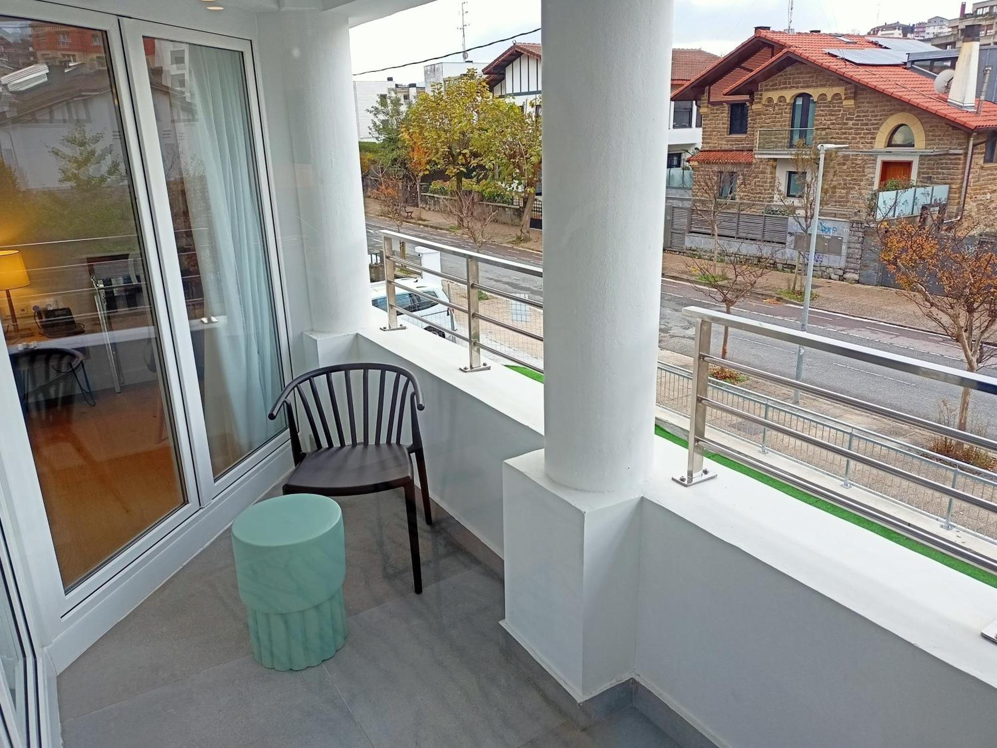 Abba Apartments Playa De Gros Сан-Себастьян Экстерьер фото