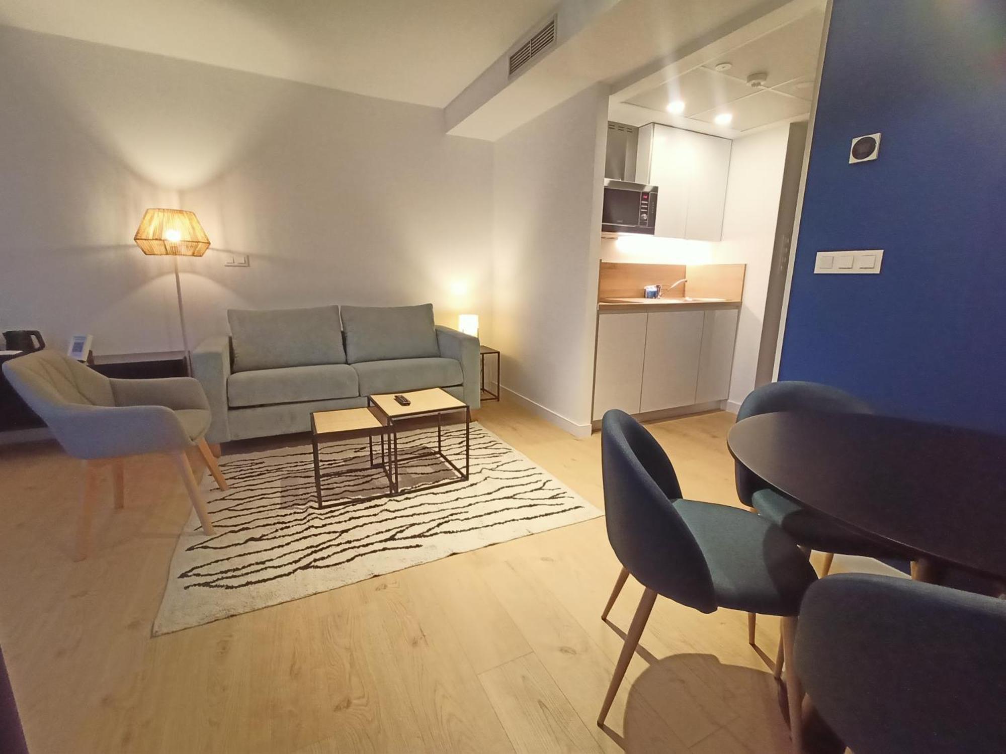 Abba Apartments Playa De Gros Сан-Себастьян Экстерьер фото